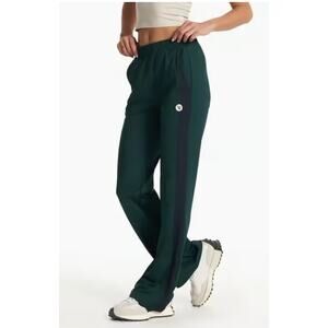 Vuori Courtside Track Pants in Grass Size XS